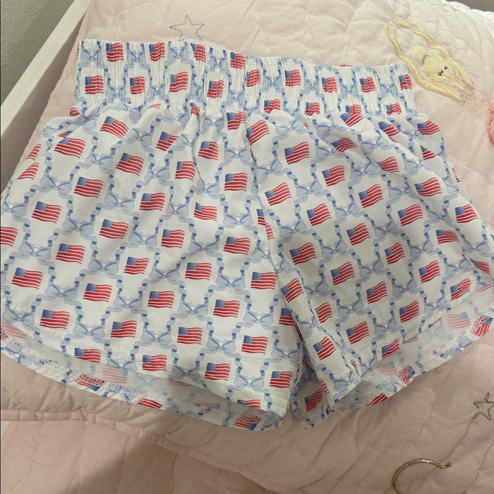 Patriotic Flag and Bow Print Girl’s Shorts